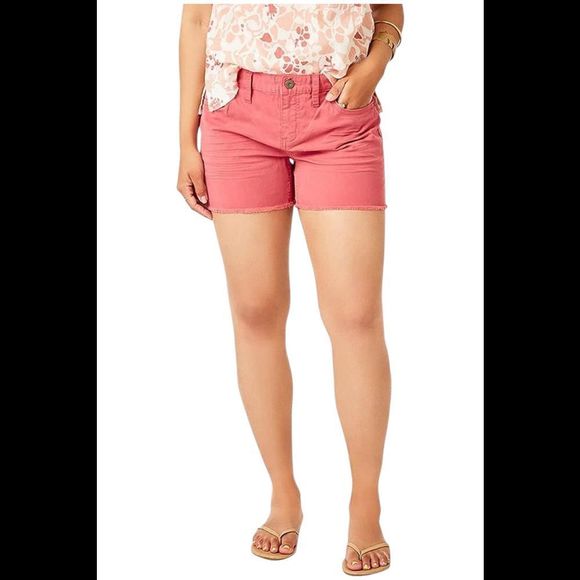 Carve Designs Women's Standard Oahu Twill Short Light Red - Regular - Picture 1 of 2